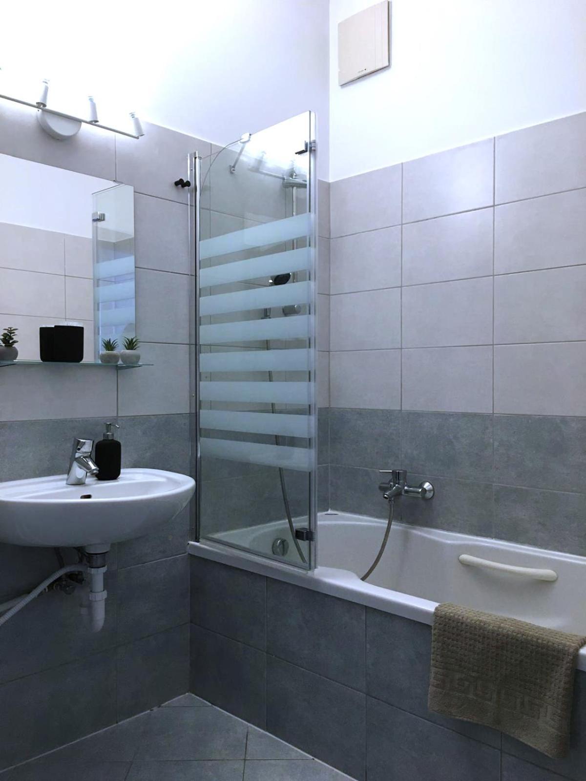 Only4U Budapest-Soho Apartments Kültér fotó